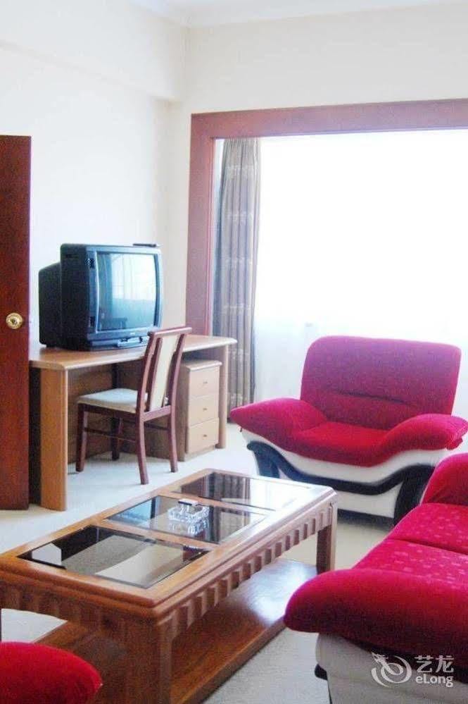 Hampton By Hilton Dalian Zhongshan Bagian luar foto